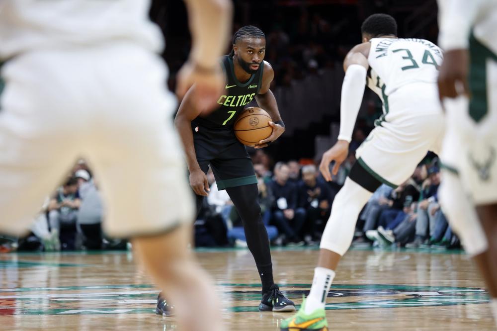 衣亮相赛场 衣亮相赛场